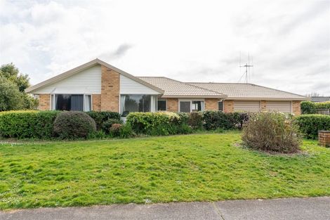 Photo of property in 1 Commodore Avenue, Flagstaff, Hamilton, 3210