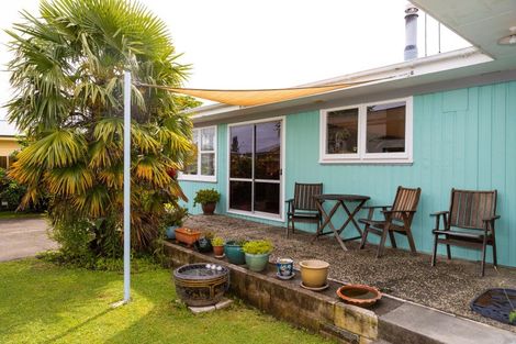 Photo of property in 6 Winchester Place, Tamatea, Napier, 4112