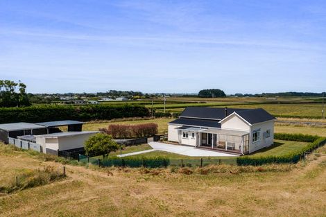 Photo of property in 84 Mawhitiwhiti Road, Normanby, Hawera, 4675