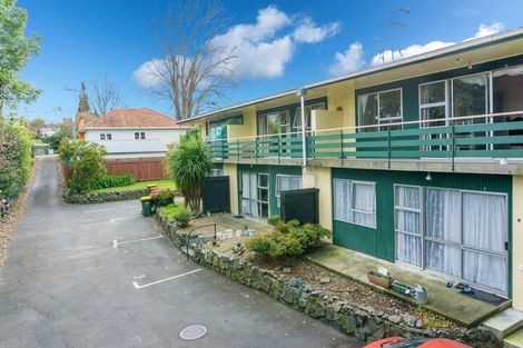 Photo of property in 20 Te Aroha Street, Hamilton East, Hamilton, 3216