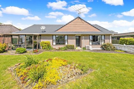 Photo of property in 1/42 Park Estate Road, Rosehill, Papakura, 2113