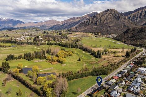 Photo of property in 61 Mcdonnell Road, Arrowtown, 9302