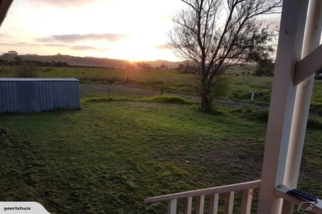 Photo of property in 323 South Head Road, South Head, Helensville, 0874