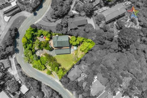 Photo of property in 168 Miromiro Road, Normandale, Lower Hutt, 5010
