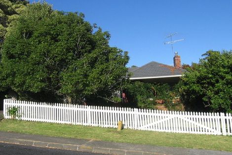 Photo of property in 8 Tilden Avenue, Hillcrest, Auckland, 0627