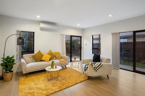 Photo of property in 16 Dalray Avenue, Takanini, 2112