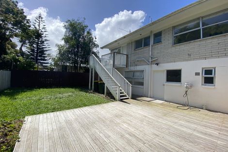 Photo of property in 1/36 Sandiacre Way, Browns Bay, Auckland, 0630