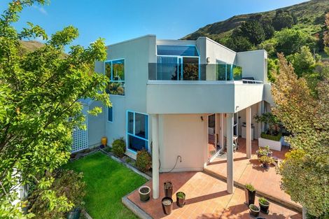 Photo of property in 9 Avoca Valley Road, Heathcote Valley, Christchurch, 8022