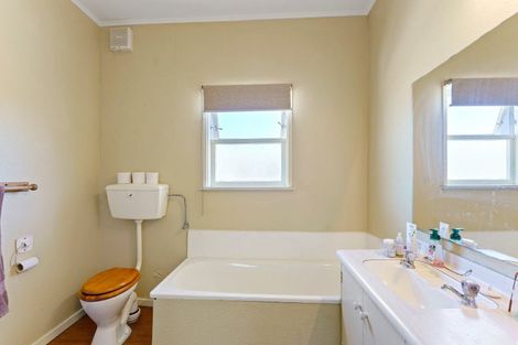 Photo of property in 58 Matene Street, Otaki, 5512