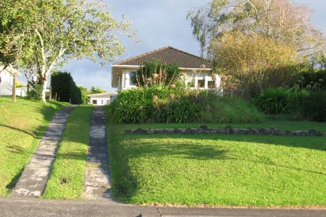 Photo of property in 30 Amberley Avenue, Te Atatu South, Auckland, 0610