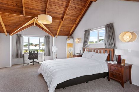 Photo of property in 4 Hunter Way, Otumoetai, Tauranga, 3110