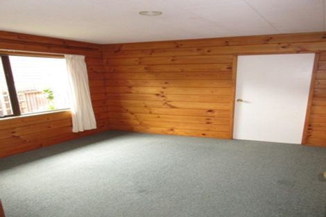 Photo of property in 51a Tiromoana Road, Raumati South, Paraparaumu, 5032