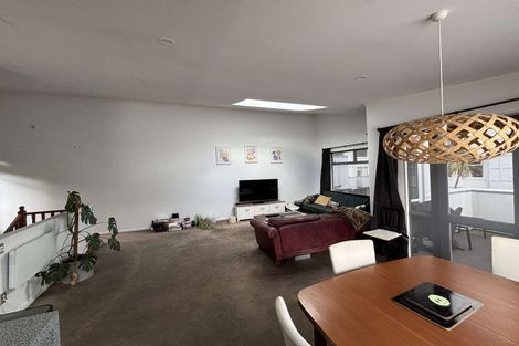 Photo of property in Fernhill Flats, 3/324 The Terrace, Te Aro, Wellington, 6011