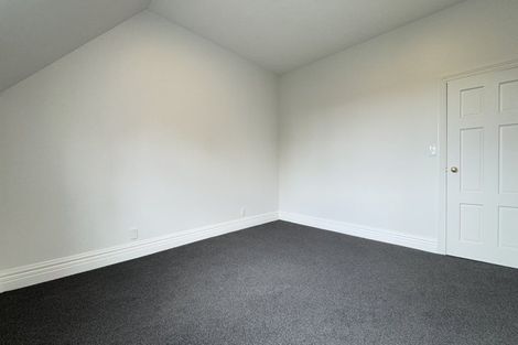 Photo of property in 14 Amreins Road, Waitakere, Henderson, 0782