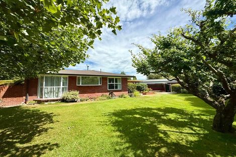 Photo of property in 53 Waitikiri Drive, Parklands, Christchurch, 8083