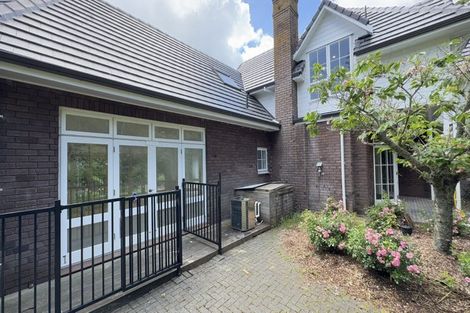 Photo of property in 14 Amreins Road, Waitakere, Henderson, 0782