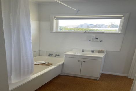 Photo of property in 1 Palmerston Road, Havelock North, 4130