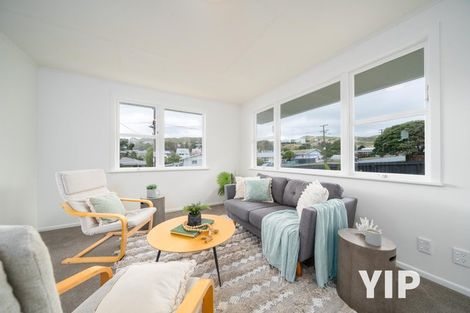Photo of property in 133 Driver Crescent, Cannons Creek, Porirua, 5024