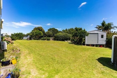 Photo of property in 11 Wintle Street, Mangawhai Heads, Mangawhai, 0505