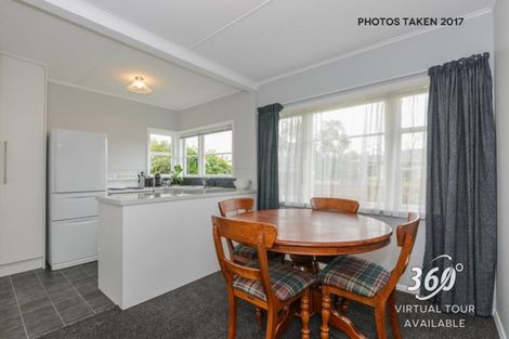 Photo of property in 8 Galway Avenue, Hokowhitu, Palmerston North, 4410