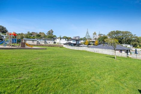 Photo of property in 9 St Julia Court, Helensville, 0800
