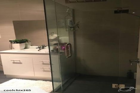 Photo of property in 29 Midhurst Avenue, Henderson, Auckland, 0612