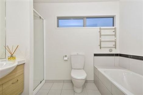 Photo of property in 72 Francis Street, Hauraki, Auckland, 0622