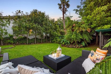 Photo of property in 25 Mewburn Avenue, Mount Eden, Auckland, 1024