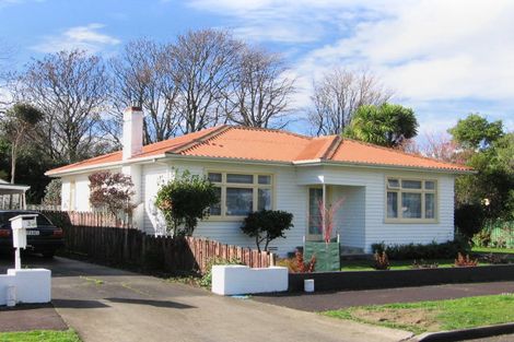 Photo of property in 5 Manuka Street, Hokowhitu, Palmerston North, 4410