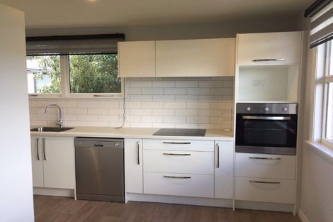 Photo of property in 20 Denise Crescent, Hornby, Christchurch, 8042