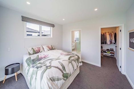Photo of property in 3 Kaituna Place, Te Awa, Napier, 4110