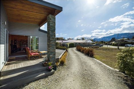 Photo of property in 56 Charles Court, Lake Hawea, Wanaka, 9382