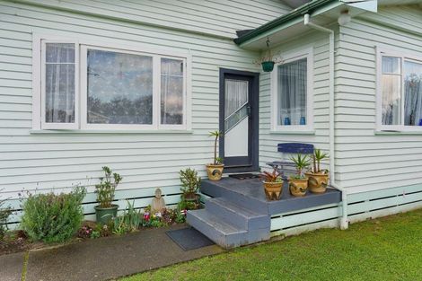 Photo of property in 38 Kirk Street, Otaki, 5512