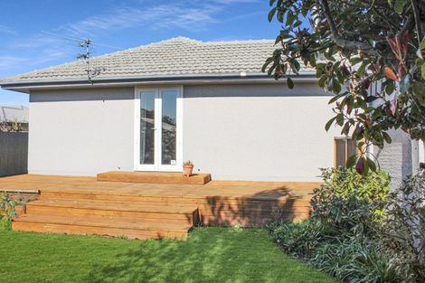 Photo of property in 51 Wilton Crescent, Bishopdale, Christchurch, 8053