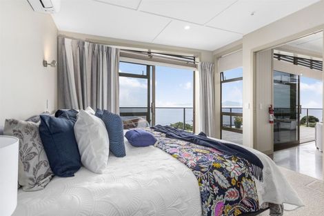 Photo of property in 24 The Parade, Paekakariki, 5034