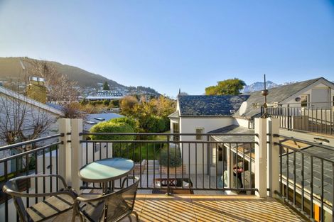 Photo of property in 7 Brisbane Street, Queenstown, 9300