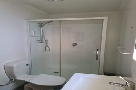 Photo of property in 20 Edgeware Road, Palmerston North, 4410