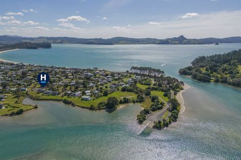 Photo of property in 63 Oyster Drive, Cooks Beach, Whitianga, 3591