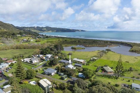 Photo of property in 16 Tui Street, Ahipara, Kaitaia, 0481