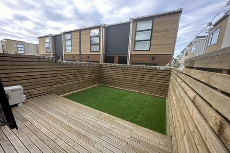 Photo of property in 4/10 Parson Lane, Papatoetoe, Auckland, 2025