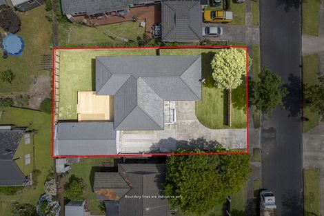 Photo of property in 12 Huber Street, Weymouth, Auckland, 2103