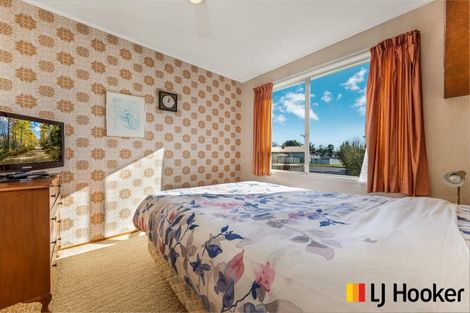 Photo of property in 22 Adel Place, Weymouth, Auckland, 2103