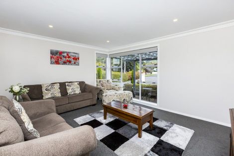 Photo of property in 77 Shakespeare Avenue, Trentham, Upper Hutt, 5018