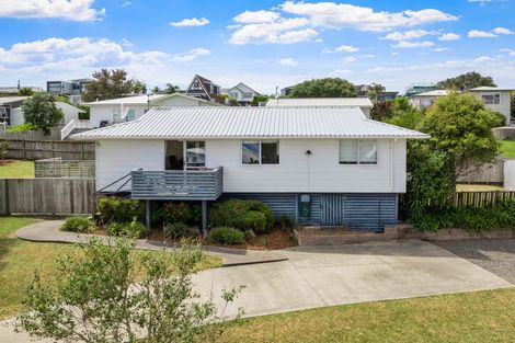 Photo of property in 10a Walbrook Road, Manly, Whangaparaoa, 0930