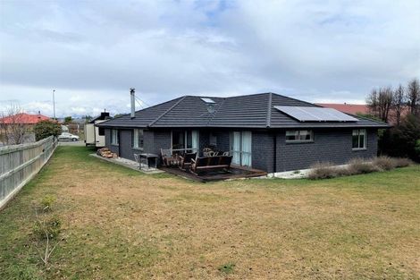 Photo of property in 37 Hewson Crescent, Lake Hawea, Wanaka, 9382