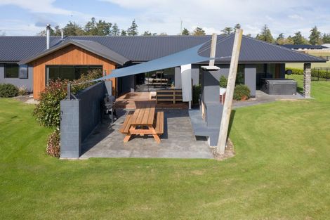 Photo of property in 136 Tarbottons Road, Tinwald, Ashburton, 7700