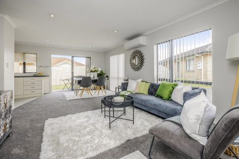 Photo of property in 94c Palmers Road, Clendon Park, Auckland, 2103