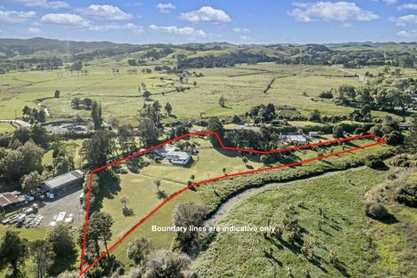 Photo of property in 859 Kaipara Coast Highway, Kaukapakapa, 0873