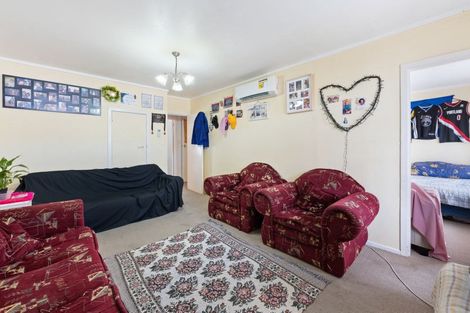 Photo of property in 3/2 Browns Road, Manurewa, Auckland, 2102