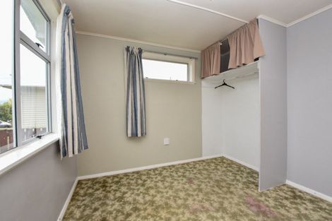 Photo of property in 25 Diamond Street, Carterton, 5713